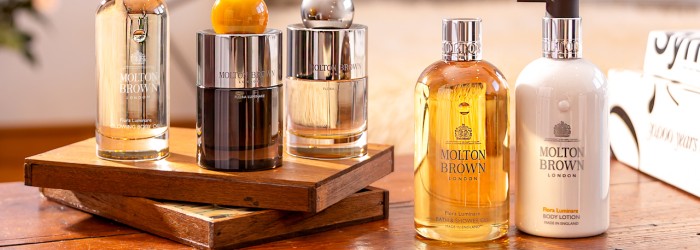 Molton Brown 2026: Ο Πλήρης Οδηγός για τη Βρετανική Luxury Περιποίηση