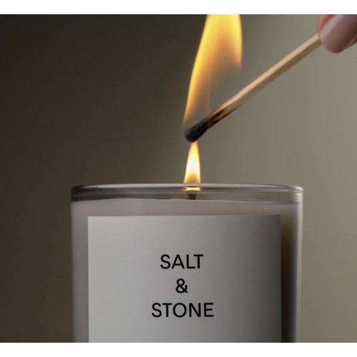 Αρωματικό Κερί - Salt & Stone - Fig & Violet 240g από την SALT & STONE - Αρωματικό Κερί & Diffuser για Χαλαρωτική Ατμόσφαιρα