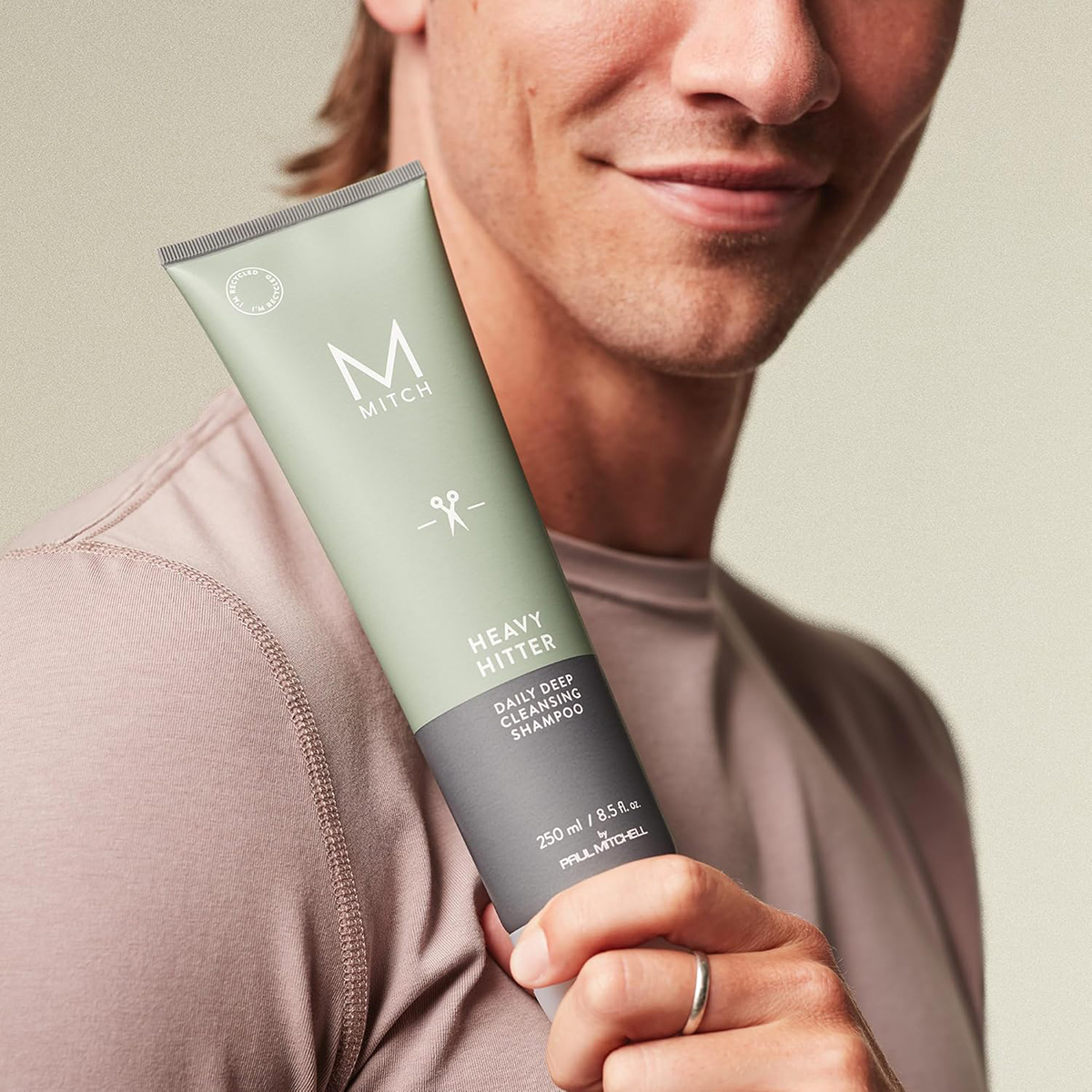 Deep Cleansing Shampoo Paul Mitchell Heavy Hitter - Grooming - Colour-safe formula