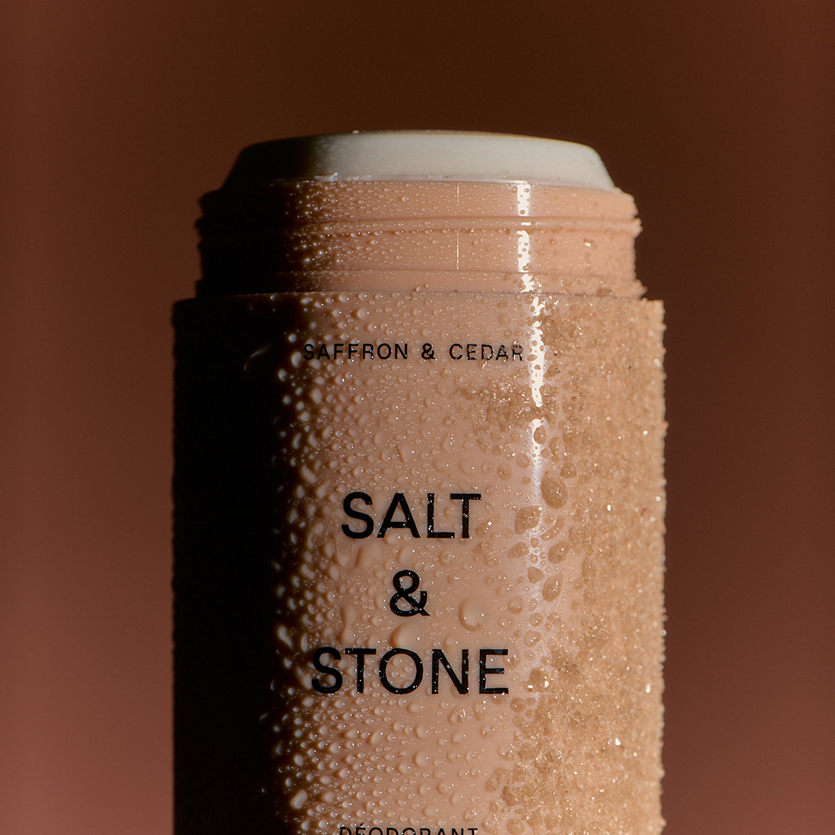 Αποσμητικό Salt and Stone Saffron Cedar Extra Strength 75g - Φυσικό αποσμητικό χωρίς αλουμίνιο