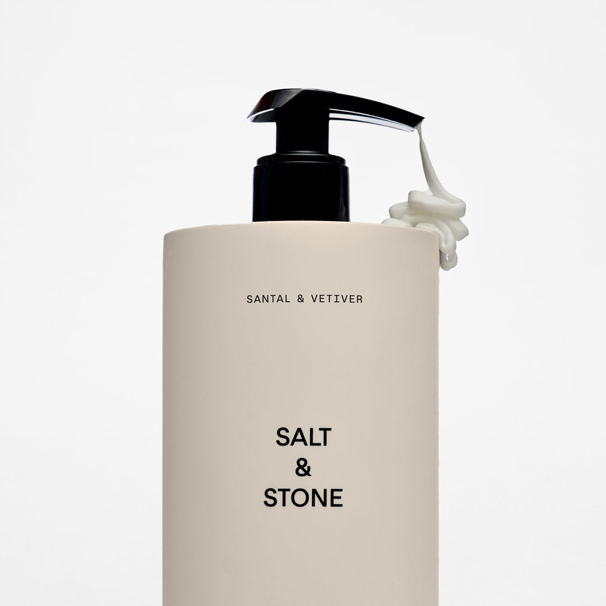Salt & Stone Body Lotion Santal & Vetiver 450ml - Vegan κρέμα σώματος με νιασιναμίδη