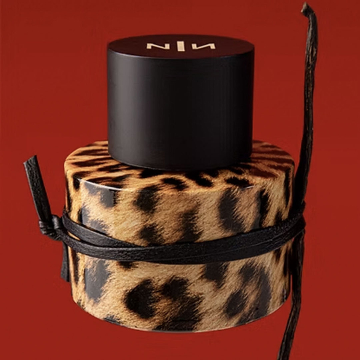 Felina Extrait de Parfum New Notes 60ml - Gourmand fragrance with leopard-printed bottle