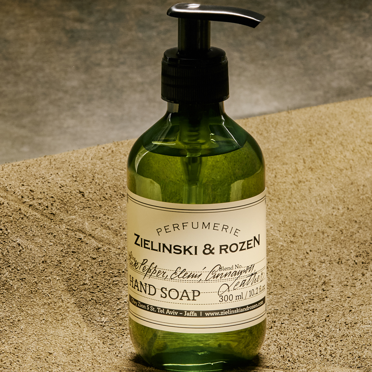 Zielinski & Rozen Liquid Soap Pink Pepper, Elemi, Cinnamon, Leather 300ml - Πικάντικο spicy σαπούνι χεριών