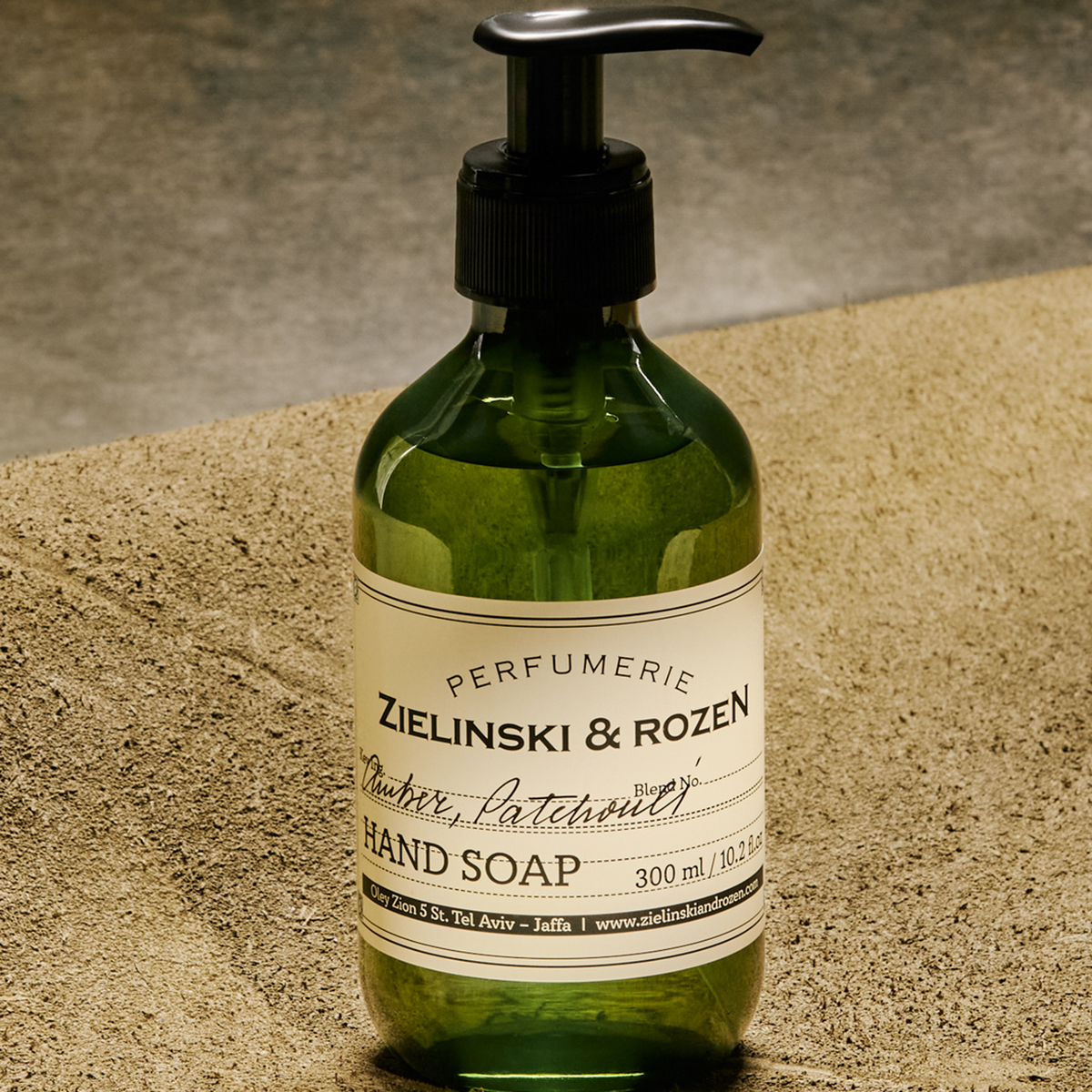 Zielinski & Rozen Liquid Soap Amber Patchouli Moss 300ml - Ζεστό spicy-woody σαπούνι χεριών