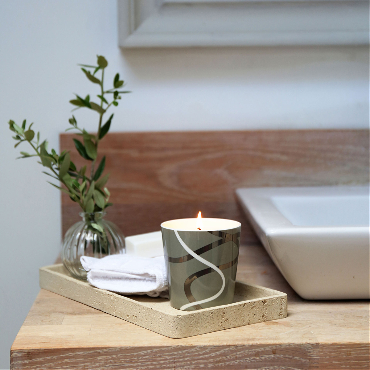 House Of Ilum Zambezi | Αρωματικό Κερί Χώρου - Scented Candle 260g