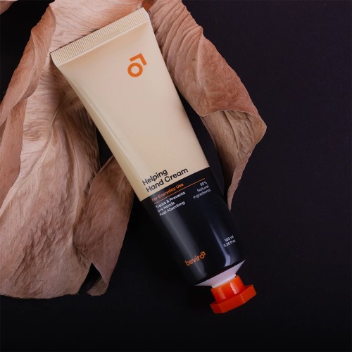 Beviro Helping Hand Cream 100ml - Ενυδατική κρέμα χεριών 99% φυσική ανδρική